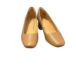 Clarks Sheer 55 Court Praline Leather Block Heel Pumps